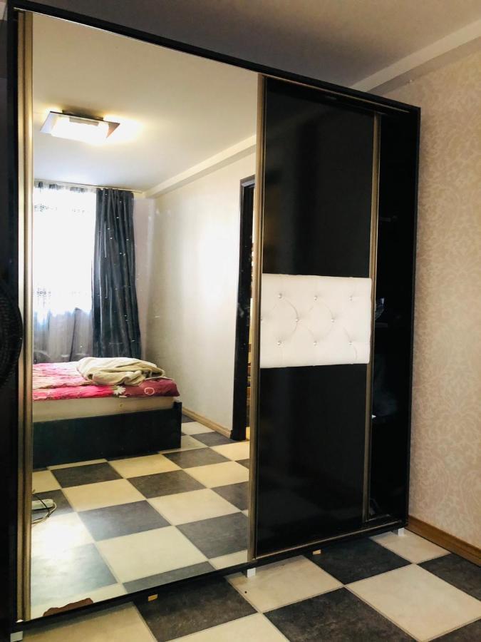 Sev Group Hostel 耶烈万 外观 照片