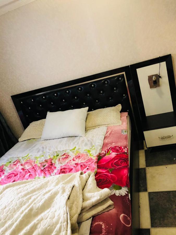 Sev Group Hostel 耶烈万 外观 照片