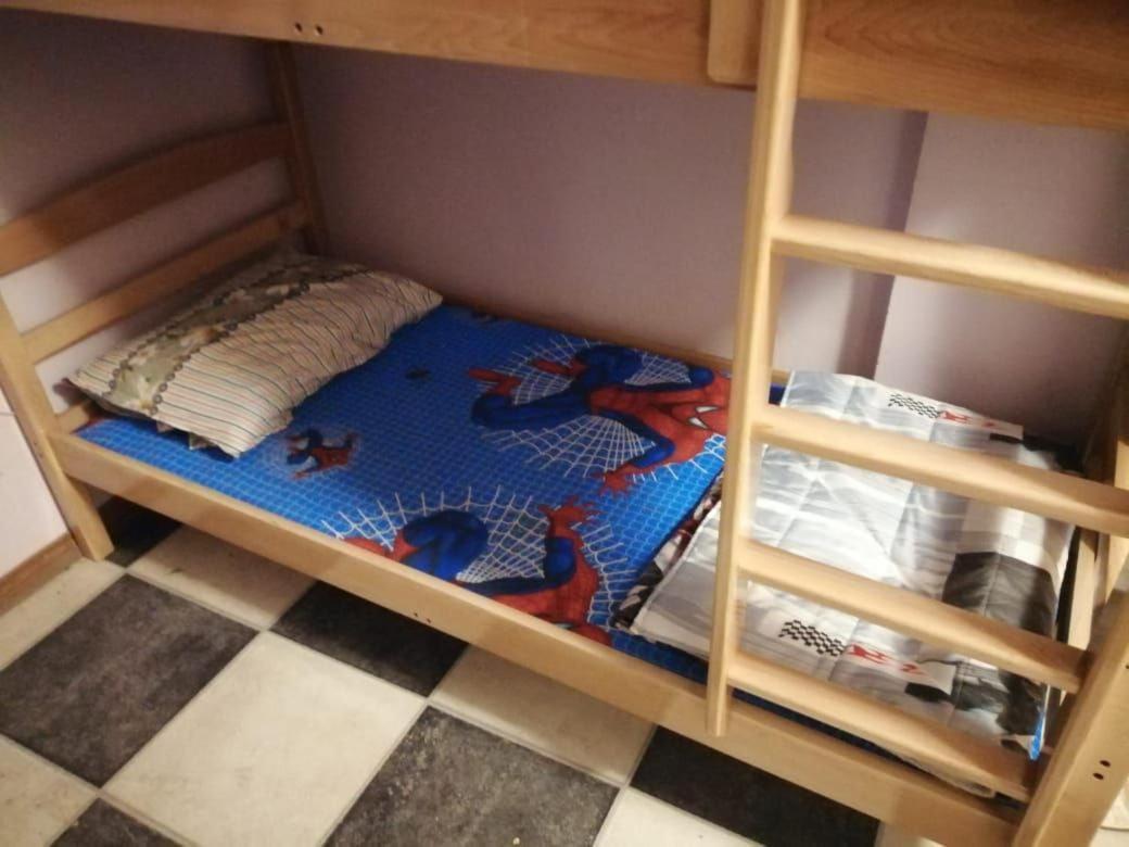 Sev Group Hostel 耶烈万 外观 照片
