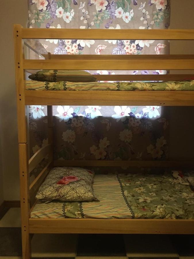 Sev Group Hostel 耶烈万 外观 照片