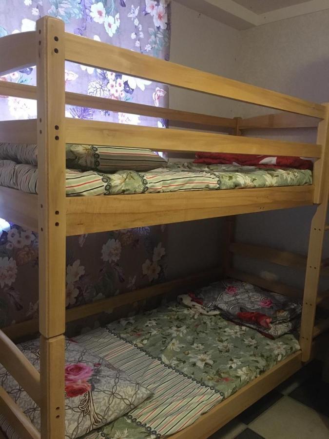 Sev Group Hostel 耶烈万 外观 照片